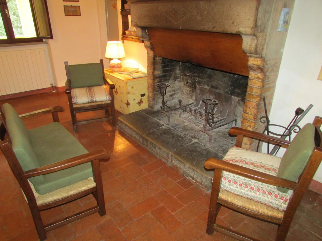 Agriturismo Dea Valfabbrica Zewnętrze zdjęcie